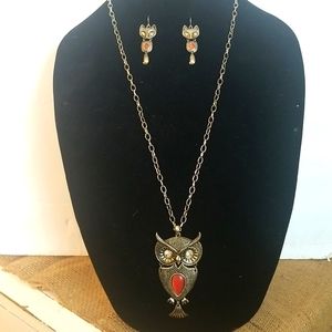 VINTAGE Bronze Owl Matching Necklace and Earring Set